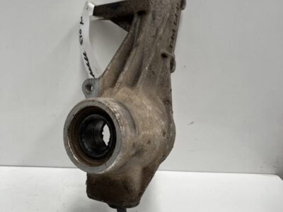 Knuckle - Right - Front