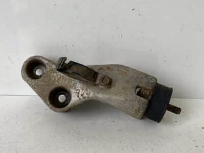 Engine Mount - Right