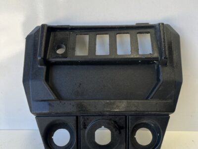 Centre Dash Panel - 22+